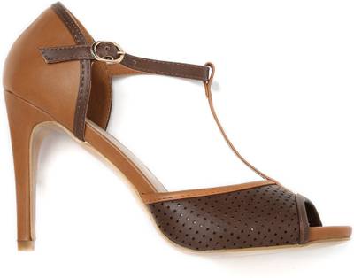 Dressberry Women Black Heels