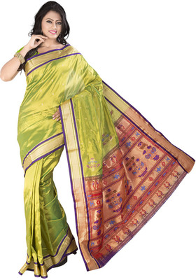 

Ishin Woven Kanjivaram Art Silk Saree(Green)