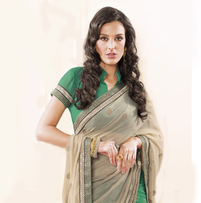 

Vishal Self Design Bollywood Chiffon, Georgette Saree(Green)