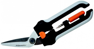 

Fiskars FISKARS Cuts+More Snip - Intricate Cutting 20 cm Scissors(Set of 1, White, Black)