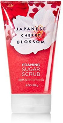 

Bath & Body Works Japanese Cherry Blossom Foaming Sugar Scrub(226 g)