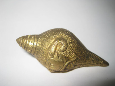 

Jeeteshi Enterprises Decorative Shankh(Yellow)
