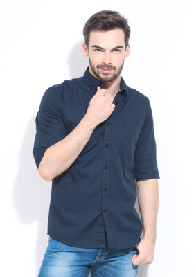 

Wrangler Men's Solid Casual Blue Shirt