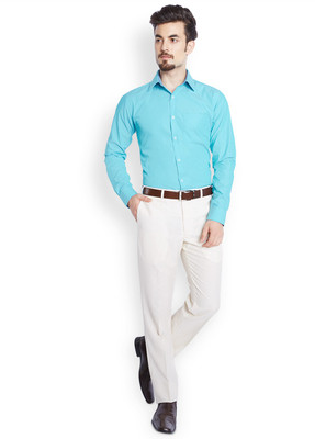 

Park Avenue Men's Solid Formal Green Shirt