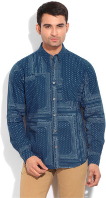

United Colors of Benetton. Men's Printed Casual Blue, White Shirt, 901