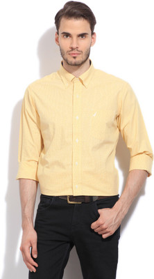 

Nautica Men's Checkered Casual Yellow Shirt, Snapdragon