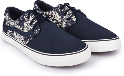 

Cabron Canvas Shoes For Men(Blue, Nvy