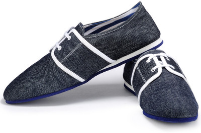 

FUNK Rox Blue Canvas Shoes For Men(Blue)