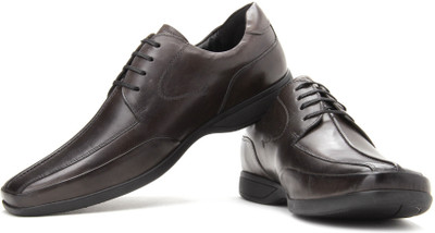

Kenneth Cole Bunch Line Men Lace Up Shoes For Men(Brown, Blk