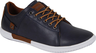 

Numero Uno Casual Shoes For Men(Blue), Navy