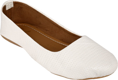 

Jade Girls, White
