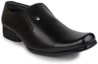 

Digni Slip On For Men(Black