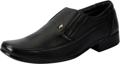 Action dotcom sales black shoes