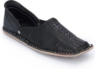 

Paduki Ethnic Mojaris For Men(Black)