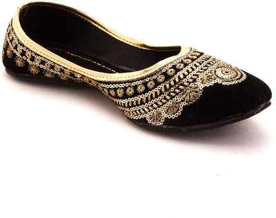 

Handicrafts Mojaris For Women(Gold