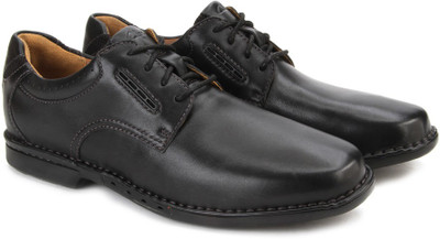 

Clarks Genuine Leather Corporate Casual Shoes For Men(Black)