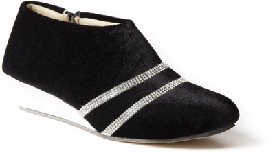 

Babes Girls, Black