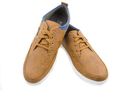 

Lavanyavat Canvas Shoes For Men(Tan