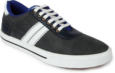 Spunk Leo Sneakers