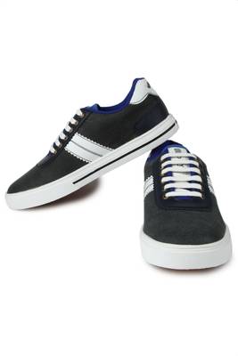 Spunk Leo Sneakers