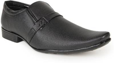 Baaj Slip On
