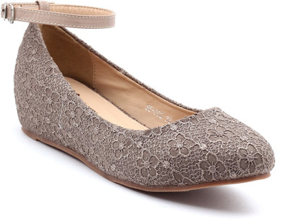

Shuberry Bellies For Women(Khaki