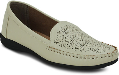 

Get Glamr Stylish Loafers For Women(Beige
