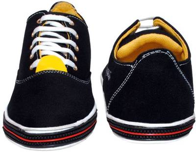 Blackwood Sneakers