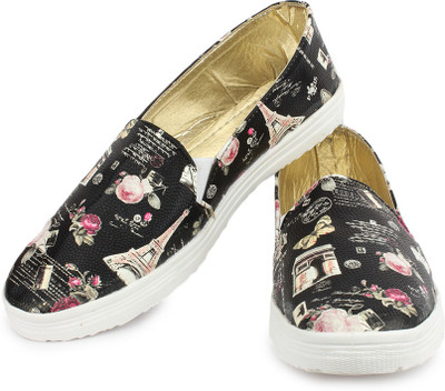 

Moonwalk Casuals For Women(Black