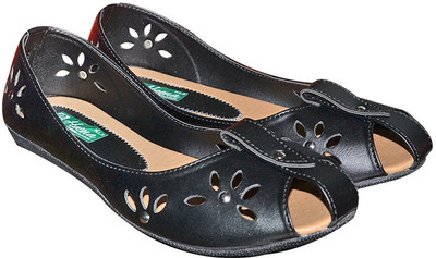 

Port Lucy Bellies For Women(Black