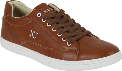 

Numero Uno Casual Shoes For Men(Brown)