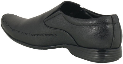 action dotcom black shoes