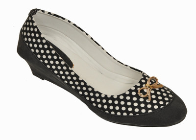 

Bare Soles Polka Denim Belly Bellies For Women(Black)