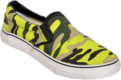 

Steelwood Casuals For Men(Green