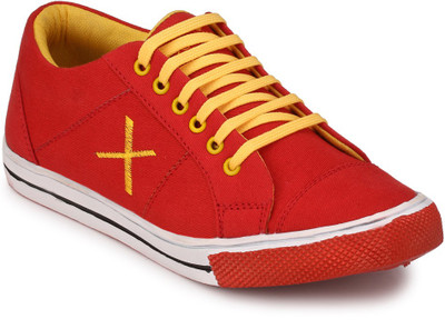 

Boxwood Canvas Shoes For Men(Red)