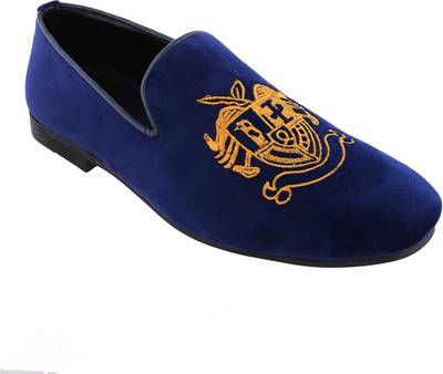 Fashion67 Embroidery on Black Velvet Slip-on Slip On