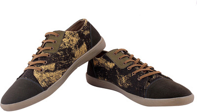 

FUNK SIVE Multicolor Sneakers Sneakers For Men(Olive, Fsmt723-sive