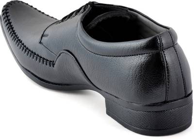 Baaj Slip On