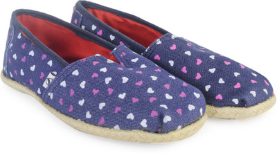 Edjoe Buylane Blue Heart Casual Shoes For Women(Navy, White, Pink), Navy blue;white;pink