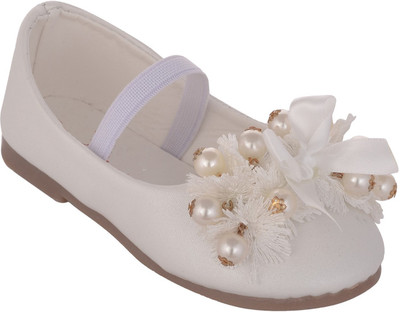 

Glinchy Girls, White