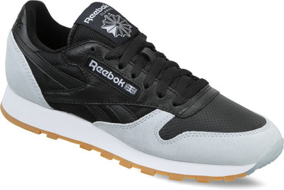 

REEBOK CL LEATHER SPP Running Shoes For Men(Black, Black/cloud grey-gum