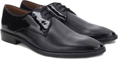 Arrow Lace up Shoes
