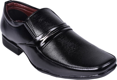 

Kadmay Slip On For Men(Black