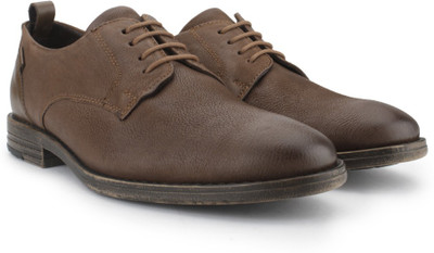 

Levi's Gatsby Lace Up Shoes For Men(Tan