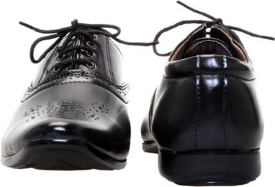 Zappy Lace Up