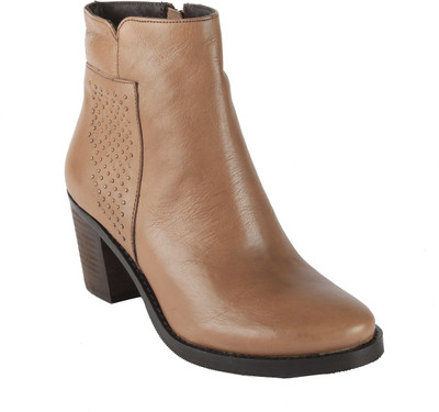 

Salt N Pepper 14-385 Roxy Taupe Boots Boots For Women(Tan