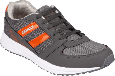 

Goldstar g10-gold Men sports shoe Running Shoes For Men(Multicolor, Orange