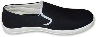 

Marusthali MSHS00008- Sneakers For Men(Black