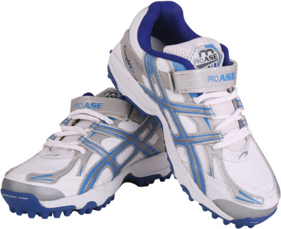 

Proase Stud Cricket Shoes For Men(White, Blue)