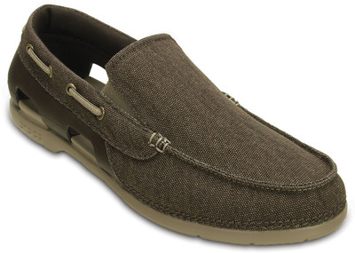 

Crocs Casuals For Men(Brown), 202774-23d